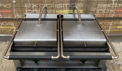 Μεταχειρισμένη Τοστιέρα Διπλή Ραβδωτή Πάνω & Κάτω Roller Grill 